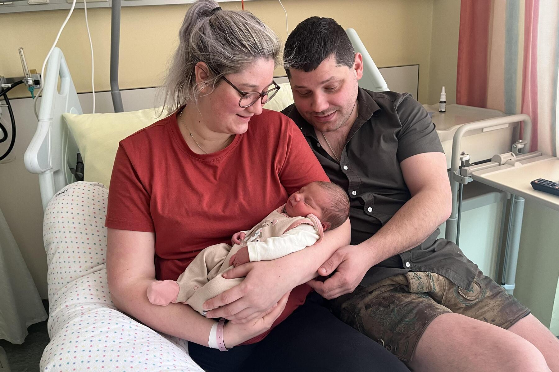 Hurra, wir sind da: Neugeborene im LKH Hochsteiermark in Leoben