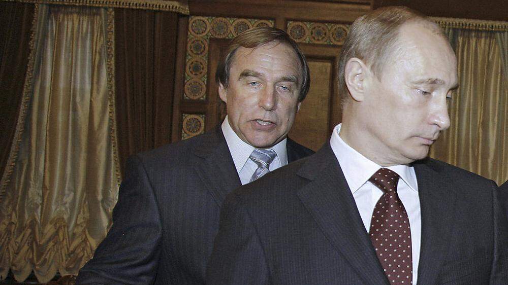 Aus dem Umfeld des russischen Präsidenten Wladimir Putin sollen bis zu 1,75 Milliarden Euro ins Ausland geschafft worden sein
