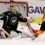 99ers-Neokeeper Ben Bowns stand schon im ersten Training schwer unter Beschuss