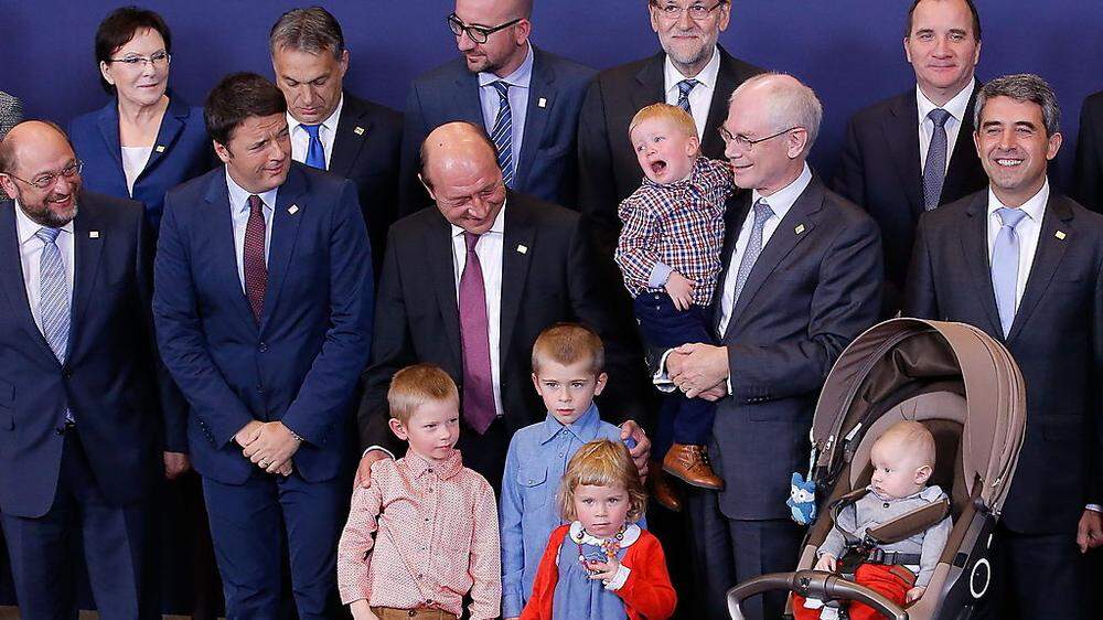 Rompuy mit seinen Enkeln beim Gipfel