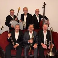 Die „Dixielanders Hall“ mit Franz Posch (vorne Mitte)