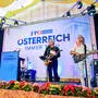 Die John Otti Band bei einer FPÖ-Veranstaltung zum 1. Mai in Oberösterreich
