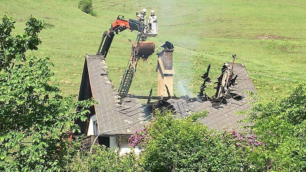 Im Haus der Vordernberger Familie brach am Mittwoch (27. Mai) ein Feuer aus und führte zu schweren Schäden