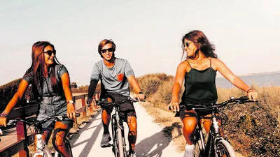 Sowohl der Adriabike-Weg als auch geführte Radtouren laden Radfans zu aufregenden Touren ein