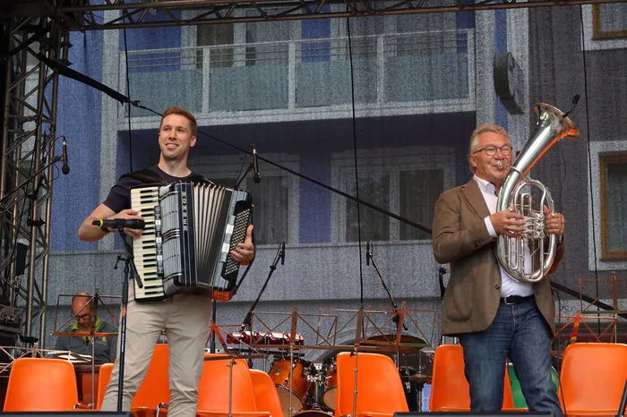 Sašo Avsenik und Ernst Hutter auf der Mid Europe-Bühne