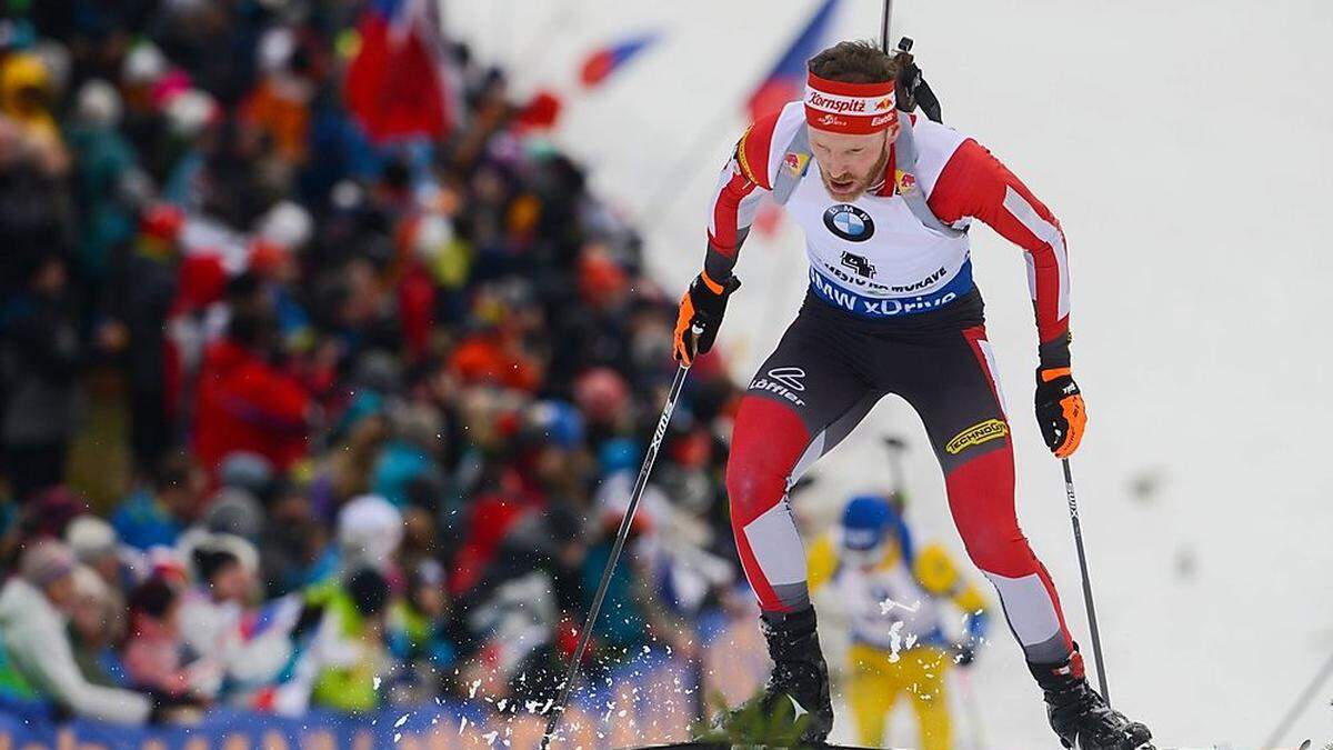 Simon Eder ging als Zweiter für Österreich in die Loipe