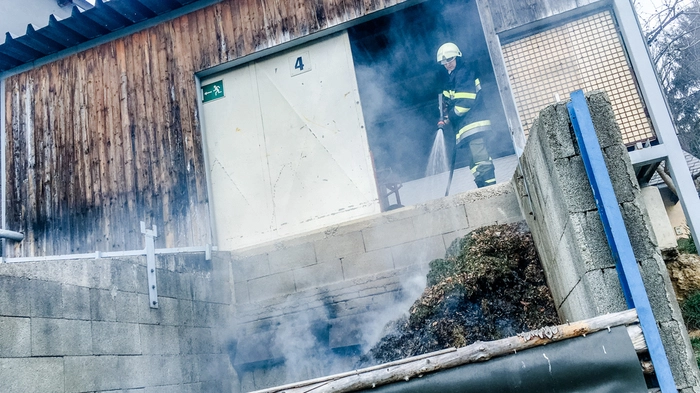Für einen Brandeinsatz am Großfelgitschberg ofperten 19 Feuerwehrleute der FF Heiligenkreuz am Mittwoch ihre Mittagspause.