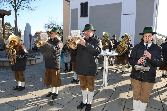 Begleitet wurde der Faschingsauftakt auch von der Musikkapelle Kirchberg