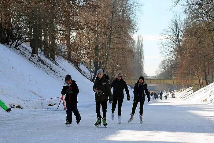 800 Personen dürfen sich gleichzeitig auf dem Lendkanal aufhalten.