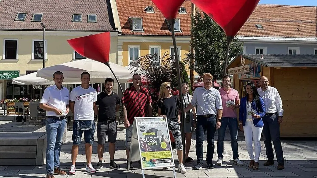 Veranstalter und Wirte präsentierten das Konzept am Knittelfelder Hauptplatz