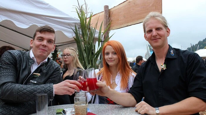 Viele Besucher zog es am Wochenende zum Weinfest nach Sittersdorf