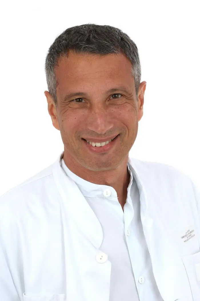 Hans-Jürgen Gallowitsch, Medizinischer Direktor