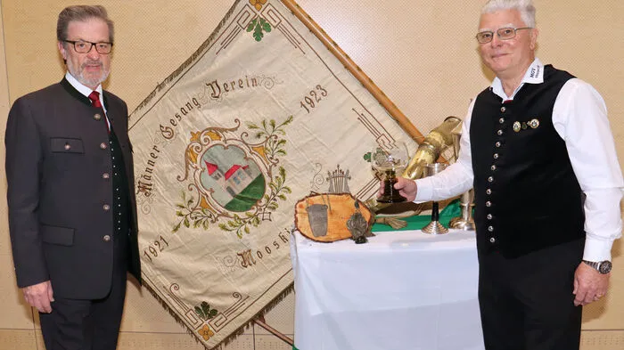Mit einem großen Konzert wurde das Jubiläum "100 + 2 Jahre Männergesangverein Mooskirchen" in der Veranstaltungshalle Mooskirchen gebührend gefeiert.