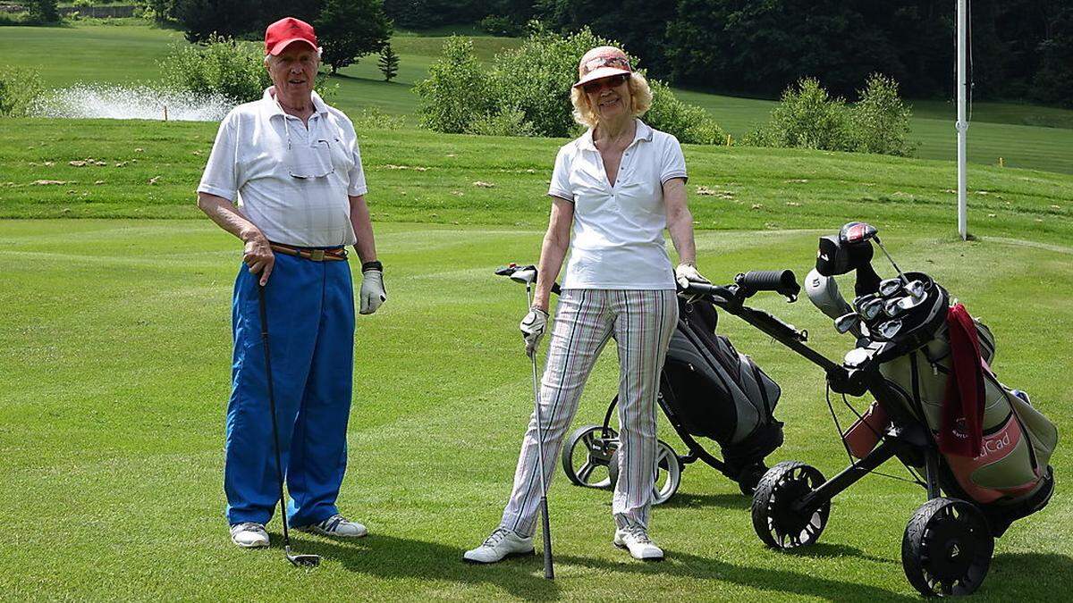 Neun Spielbahnen mit Schräglagen erwarten die Golfspieler