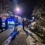 Ein Feuerwehreinsatz | Dutzende Einsatzkräfte rückten Sonntagabend zum Mitterteich in Moosburg aus