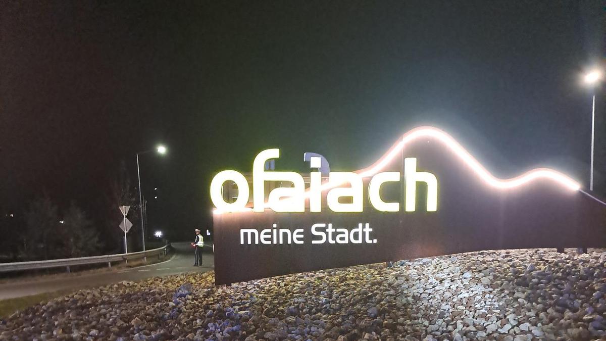 Aus „Trofaiach“ wurde durch den Unfall „ofaiach“