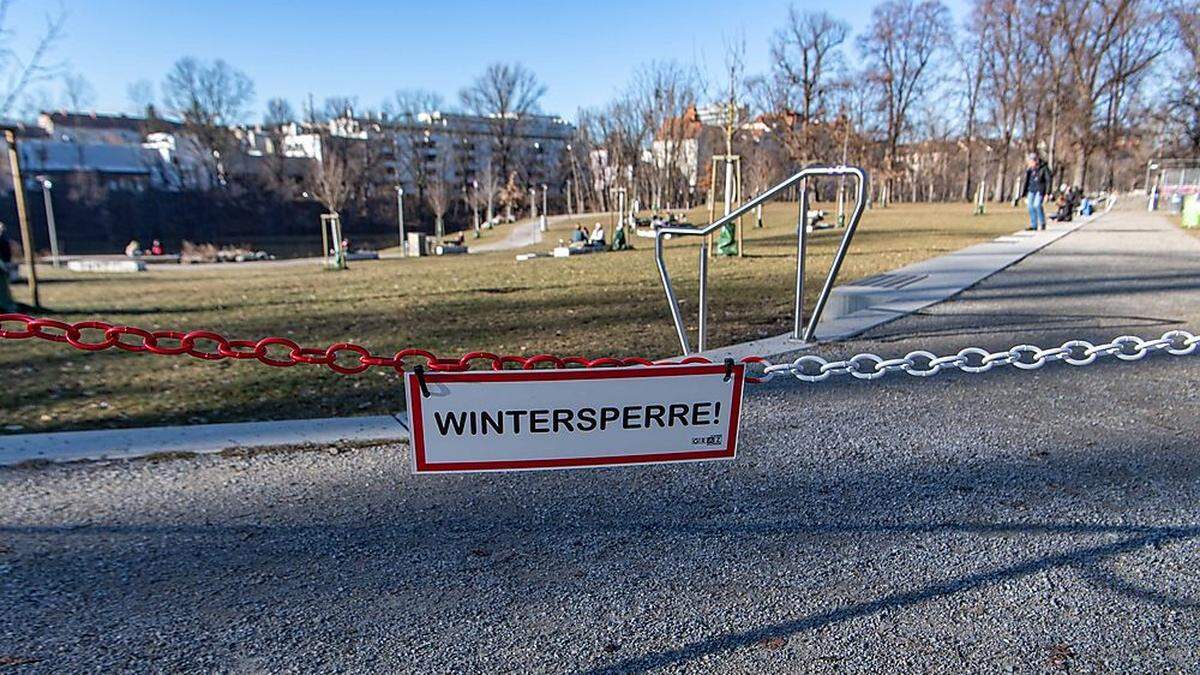 Kein Schnee und Eis in Sicht, und trotzdem gibt es eine Wintersperre in der Augartenbucht