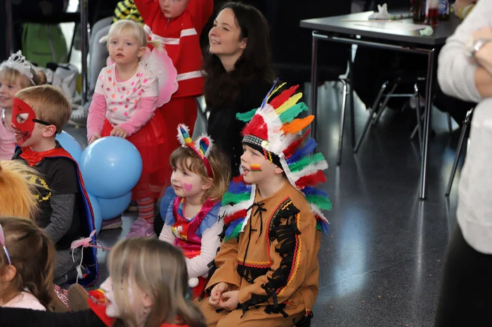 Mehr vom Weizer Kindermaskenball kann man beim Durchblättern der Bildergalerie erfahren.