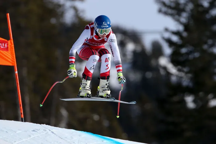Katharina Gallhuber: Riss vorderes Kreuzband und Innenmeniskusriss im rechten Knie am 14. Dezember beim Slalom-Training auf dem Semmering