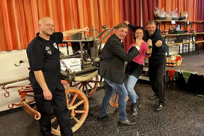 Die Veranstaltung lockte neben vielen maskierten Faschingsgästen auch Bürgermeister Manfred Voit und Vizebürgermeisterin Monika Winter in die Kulturhalle. 