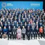 Das Gruppenfoto des Frühjahrstreffens von IWF und Weltbank in Washington