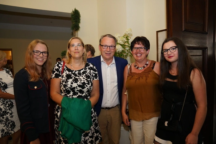 Klicken Sie sich durch die Bilder