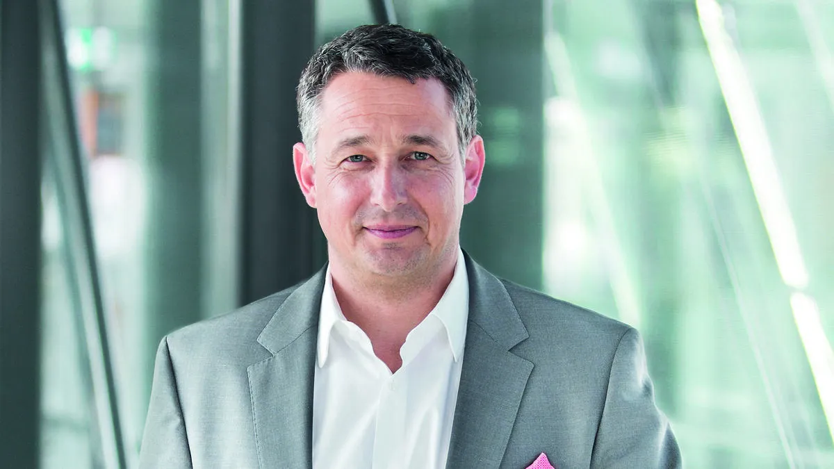 Prof. Dr. Stefan Launer, wissenschaftlicher Leiter bei Phonak, sucht Teilnehmer für eine Hörstudie