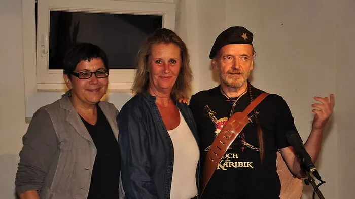 Monika Grill, Eveline Koren, Thomas Goschat (von links) in der Mühle