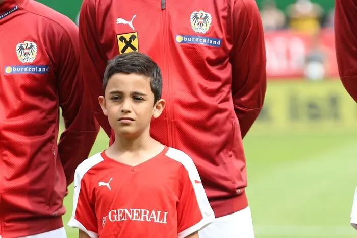Martin Hinteregger: 3 Bot in der Defensive wie gewohnt eine solide Leistung, konnte sich aber, weil von den Brasilianern zu sehr beschäftigt, nach vorne kaum einschalten. Seine Passquote war durchaus ausbaufähig. 
