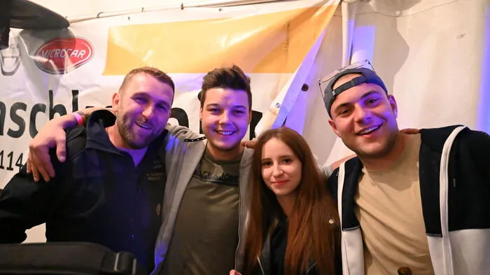 Klicken Sie sich durch die Fotos!