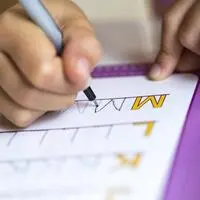 Sollen Schüler:innen bald nur noch die Druckschrift erlernen?