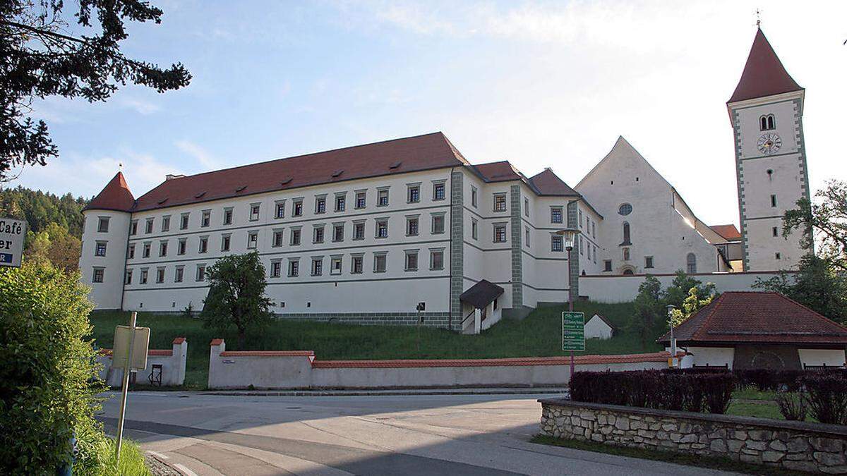 Das Stift ist Verwaltungssitz und Wahrzeichen der Marktgemeinde Eberndorf