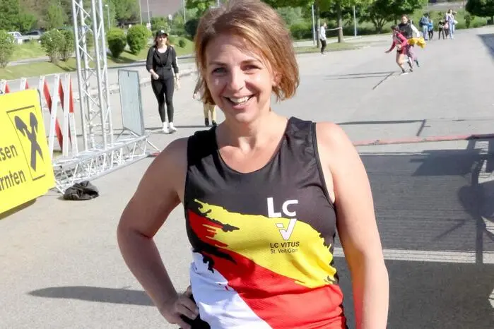 LC „Vitus“-Obfrau Silvia Kogler (Foto) konnte dazu an die 200 Sportler willkommen heißen. Natürlich gab es auch für die Kleinsten die Möglichkeit, Wettbewerbsluft zu schnuppern.