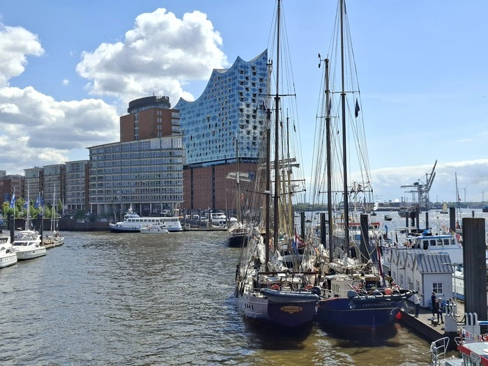 Elbphilharmonie, Hafen in Hamburg