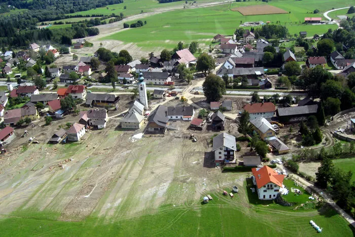 Luftaufnahme von der Katastrophe