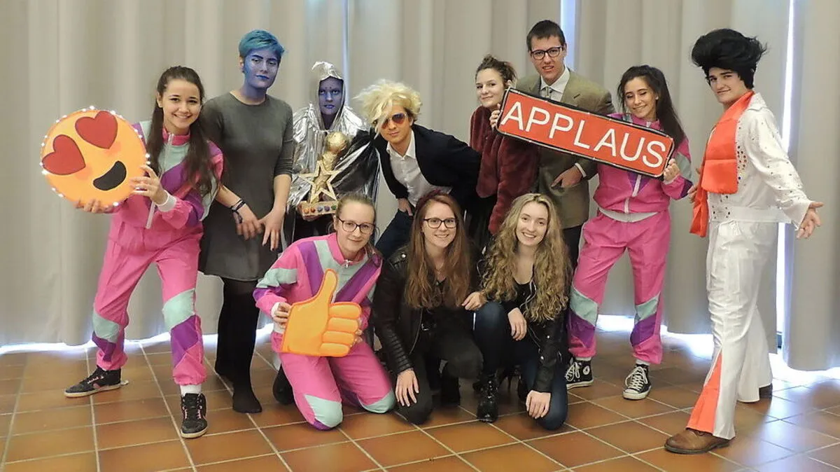 Die Schüler des Borg Feldbach verwandeln sich bereits in ihre Charaktere für das Musical