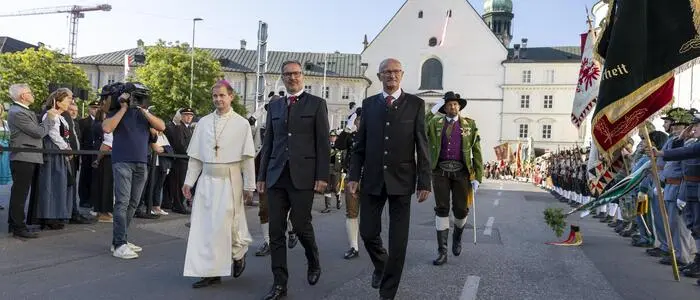 Abt Leopold Baumberger, Südtirols Landeshauptmann Arno Kompatscher und Landeshauptmann Anton Mattle