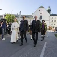 Abt Leopold Baumberger, Südtirols Landeshauptmann Arno Kompatscher und Landeshauptmann Anton Mattle