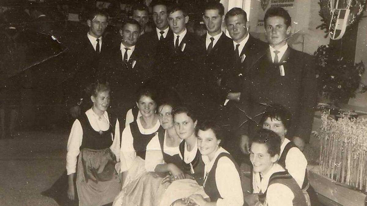 Aufnahme der Brückler Gruppe aus dem Jahr 1962 