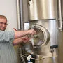 Uli Bacher ist Bierbrauer und Gastronom aus Leidenschaft
