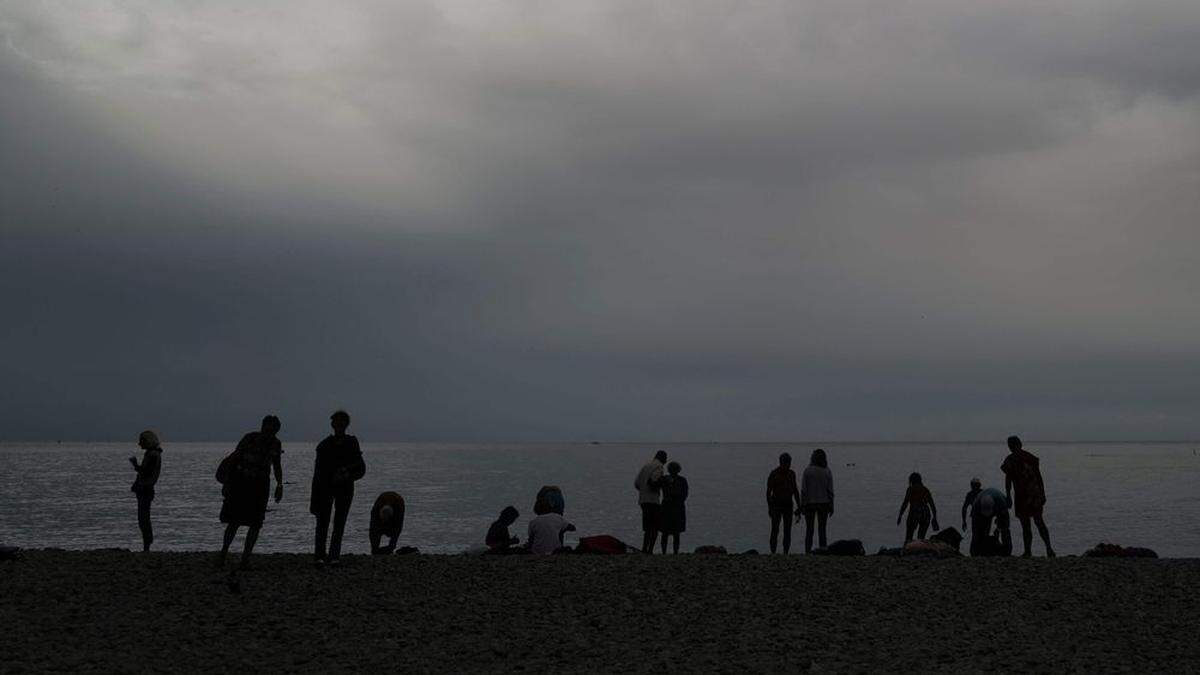 Weltuntergangsstimmung in Nizza, bevor das Schlechtwetter einsetzte