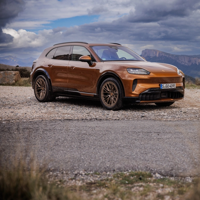 Porsche Cayenne Electric: 