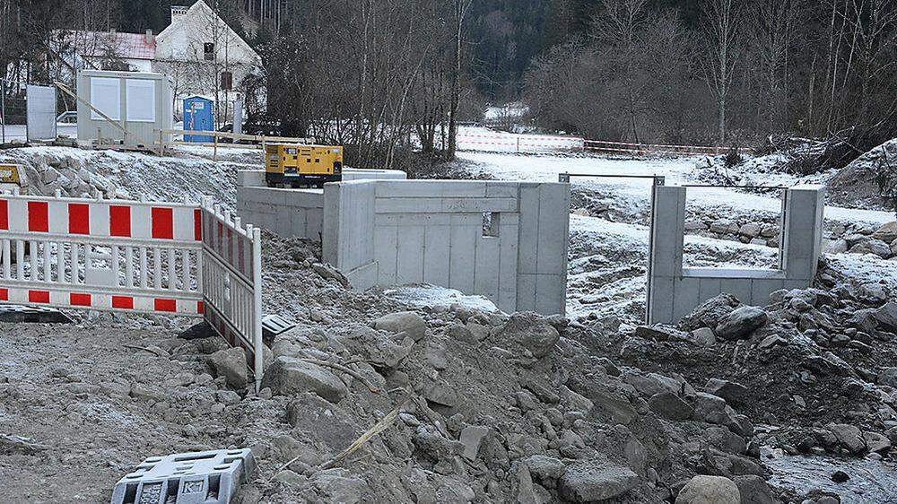 Baustellenende in Stockenboi in Sicht: Seit Juni wird am Kraftwerk gebaut, noch im März soll erstmals das Wasser fließen