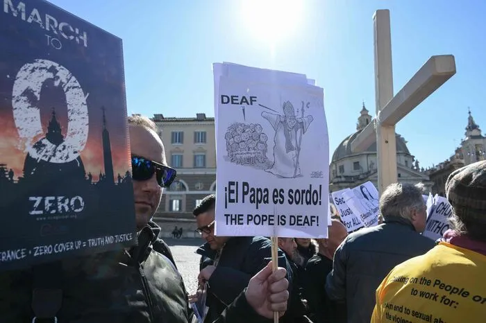 Das Kirchenoberhaupt will die Bischöfe auf der ganzen Welt für das Problem des Missbrauchs sensibilisieren.
