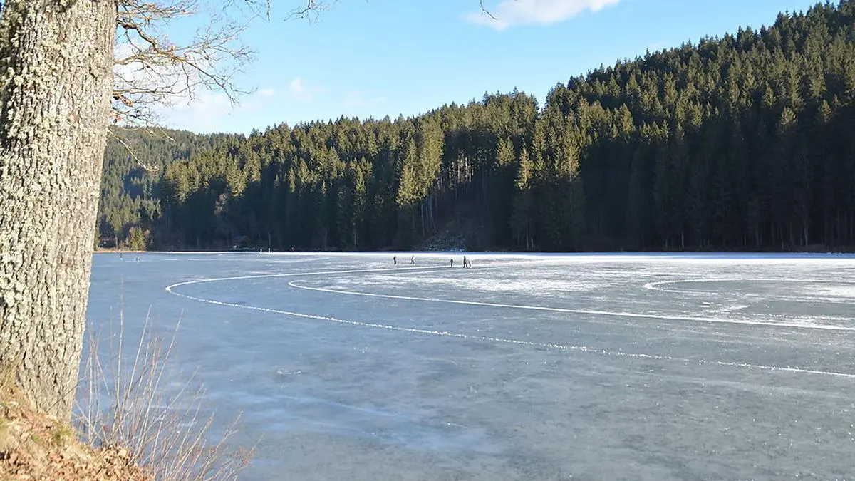 Eislaufen am Goggausee "auf eigene Gefahr"