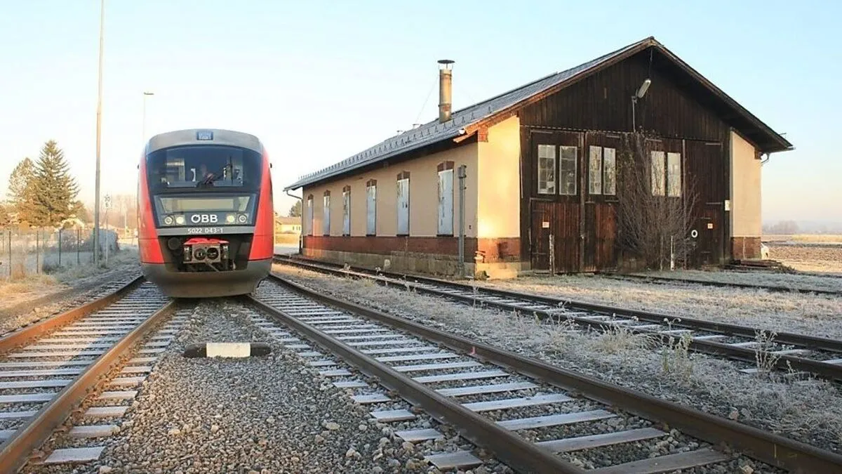 Der Zug entgleiste auf Höhe des Heizhauses, verletzt wurde niemand