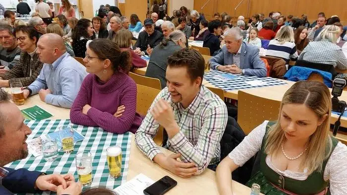 Die „Kreischberg Blos“ lud am Samstag zu einem Konzert in die Kreischberghalle. Das Interesse der Bevölkerung war groß.