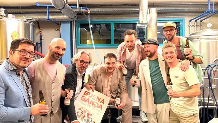 Gut besucht war die Präsentation des neuen Albums der siebenköpfigen Brass Band „Buena Banda“ in der Brauerei Lava Bräu in Auersbach (Gemeinde Feldbach) 