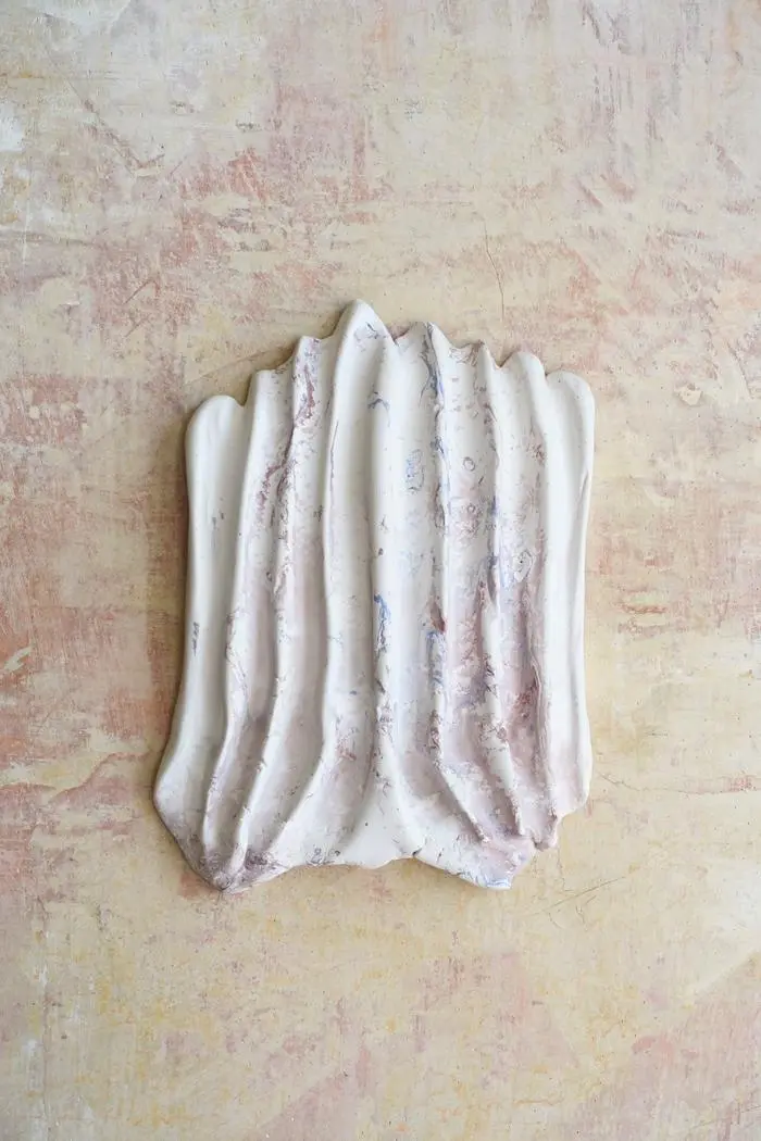 Zeitgenössisches Stuckwerk von Mima Schwahn