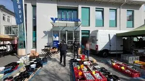 Am Montag überfiel ein maskierter Mann die Volksbank-Filiale in Ferlach